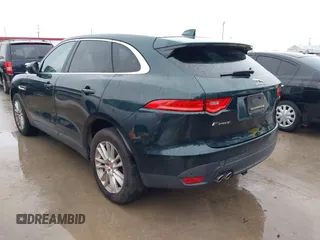 2017 Jaguar F-PACE 20d Prestige with VIN SADCK2BN4HA490089, listed as a IAAI auction lot 41457625 with 81,503 mi miles. Bid and sale history available at carsss.com. Image 3.