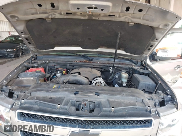 2007 Chevrolet Suburban LT с VIN 3GNFC16047G158109, выставлен на аукционе IAAI как лот 42607596 с пробегом 399 118 миль миль и . История ставок и продаж доступна на DreamBid. Изображение 10.