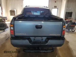 2006 Honda Ridgeline RT with VIN 2HJYK16246H556775, listed as a Copart auction lot 76258324 with 242,241 mi miles and Salvage Title. Bid and sale history available at carsss.com. Image 6.