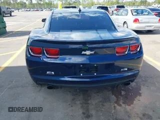 2010 Chevrolet Camaro 2SS z VIN 2G1FT1EW7A9222832, wystawiony jako IAAI lot #41941455 z przebiegiem 133 857 mil mil oraz . Historia ofert i sprzedaży dostępna na DreamBid. Obrazek 16.
