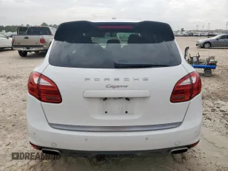 2014 Porsche Cayenne with VIN WP1AA2A28ELA04055, listed as a Copart auction lot 64101735 with 113,885 mi miles and Clean title. Bid and sale history available at DreamBid. Image 6.