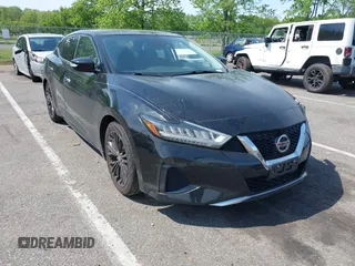 2020 Nissan Maxima SL with VIN 1N4AA6DV5LC366300, listed as a IAAI auction lot 42220939 with 16,858 mi miles and . Bid and sale history available at DreamBid. Image 1.