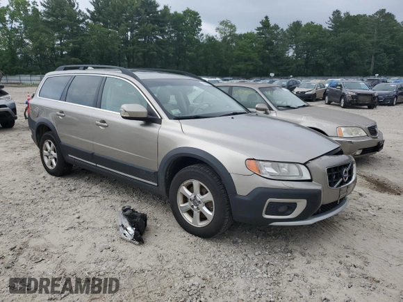 2011 Volvo XC70 3.2L z VIN YV4940BZ4B1105139, wystawiony jako Copart lot #60402415 z przebiegiem 182 404 mil mil oraz Czysty tytuł • Clean title. Historia ofert i sprzedaży dostępna na DreamBid. Obrazek 4.
