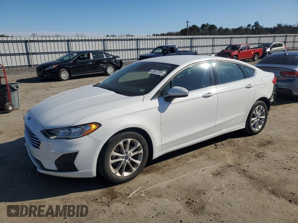 2020 Ford Fusion SE with VIN 3FA6P0H74LR129120, listed as a Copart auction lot 49111985 with 51,402 mi miles and Salvage title. Bid and sale history available at DreamBid. Image 1.