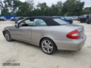 2006 Mercedes-Benz CLK-Class 3.5L with VIN WDBTK56G26T065897, listed as a Copart auction lot 71630714 with 123,457 mi miles and Salvage Title. Bid and sale history available at carsss.com. Image 2.