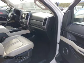 2018 Ford Expedition Platinum with VIN 1FMJU1LT3JEA51867, listed as a IAAI auction lot 40509097 with 1 mi miles. Bid and sale history available at carsss.com. Image 5.