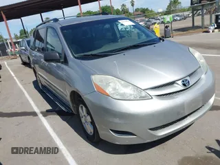 2006 Toyota Sienna CE with VIN 5TDZA23CX6S585116, listed as a IAAI auction lot 42024528 with 244,067 mi miles. Bid and sale history available at carsss.com. Image 1.