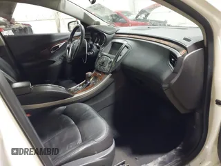 2013 Buick LaCrosse Leather z VIN 1G4GL5E31DF157332, wystawiony jako IAAI lot #41434061 z przebiegiem 153 426 mil mil oraz . Historia ofert i sprzedaży dostępna na DreamBid. Obrazek 5.