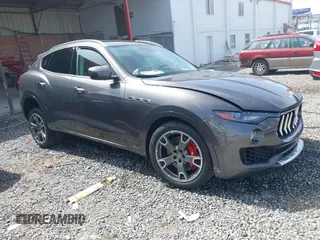 2017 Maserati Levante S z VIN ZN661YUS3HX234913, wystawiony jako IAAI lot #41822758 z przebiegiem 40 290 mil mil oraz . Historia ofert i sprzedaży dostępna na DreamBid. Obrazek 1.
