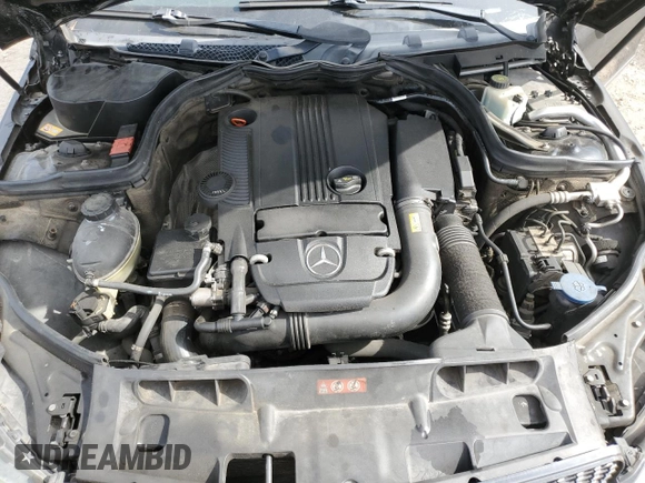 2013 Mercedes-Benz C 250 Sport z VIN WDDGF4HB2DA778901, wystawiony jako Copart lot #53280705 z przebiegiem 165 118 mil mil oraz Szkoda całkowita • Salvage title. Historia ofert i sprzedaży dostępna na DreamBid. Obrazek 11.