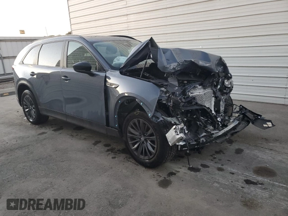 2025 Mazda CX-70 Preferred с VIN JM3KJBHD3S1117097, выставлен на аукционе Copart как лот 81769204 с пробегом Не указан миль и Списание • Salvage title. История ставок и продаж доступна на DreamBid. Изображение 4.