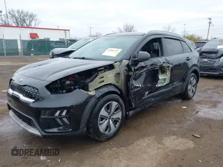 2020 Kia Niro LX with VIN KNDCB3LC5L5442939, listed as a IAAI auction lot 42006101 with 93,689 mi miles and . Bid and sale history available at DreamBid. Image 2.