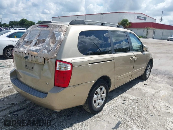 2006 Kia Sedona LX with VIN KNDMB233766055029, listed as a IAAI auction lot 39969975 with 189,090 mi miles. Bid and sale history available at carsss.com. Image 4.