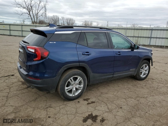 2022 GMC Terrain SLE with VIN 3GKALTEV3NL222273, listed as a Copart auction lot 51262315 with 8,890 mi miles and Clean Title. Bid and sale history available at carsss.com. Image 3.