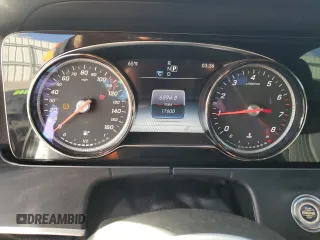 2017 Mercedes-Benz E-Class E 300 Luxury with VIN WDDZF4JB5HA036310, listed as a Copart auction lot 45744255 with 17,600 mi miles and Salvage Title. Bid and sale history available at carsss.com. Image 9.