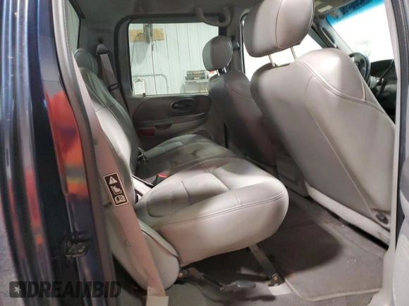 2002 Ford F-150 XLT with VIN 1FTRW08L02KE06257, listed as a Copart auction lot 45004605 with 189,003 mi miles and Salvage Title. Bid and sale history available at carsss.com. Image 10.