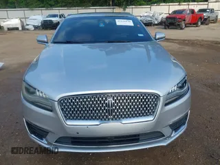 2017 Lincoln MKZ Reserve z VIN 3LN6L5E96HR649914, wystawiony jako IAAI lot #42136130 z przebiegiem 84 144 mil mil oraz . Historia ofert i sprzedaży dostępna na DreamBid. Obrazek 12.
