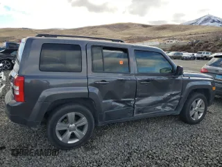 2017 Jeep Patriot High Altitude with VIN 1C4NJRFB4HD175176, listed as a Copart auction lot 87231504 with 146,277 mi miles and Salvage Title. Bid and sale history available at carsss.com. Image 3.