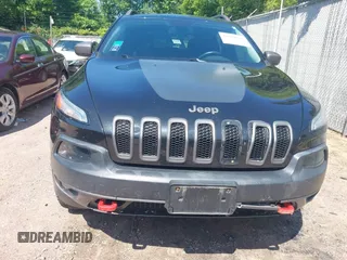 2014 Jeep Cherokee Trailhawk с VIN 1C4PJMBB5EW317746, выставлен на аукционе IAAI как лот 42629371 с пробегом 164 612 миль миль и . История ставок и продаж доступна на DreamBid. Изображение 12.