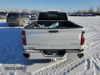 2022 Chevrolet Silverado 1500 Custom with VIN 1GCPDBEK4NZ588805, listed as a Copart auction lot 88979865 with 0 mi miles and Salvage Title. Bid and sale history available at carsss.com. Image 6.