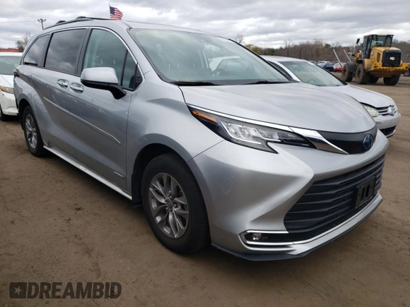 2021 Toyota Sienna XLE с VIN 5TDJSKFCXMS029634, выставлен на аукционе Copart как лот 53106515 с пробегом 43 962 миль миль и Списание • Salvage title. История ставок и продаж доступна на DreamBid. Изображение 4.