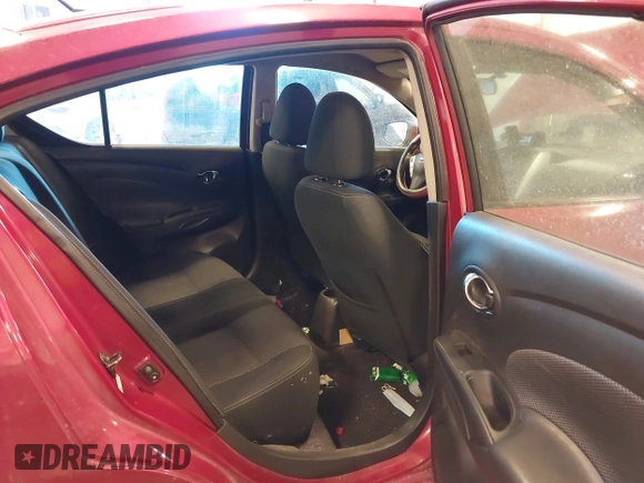 2018 Nissan Versa SV with VIN 3N1CN7AP2JK401310, listed as a IAAI auction lot 41664854 with 94,052 mi miles. Bid and sale history available at carsss.com. Image 8.