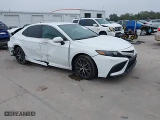 2023 Toyota Camry SE with VIN 4T1T11AK9PU832029, listed as a IAAI auction lot 41155761 with 21,042 mi miles. Bid and sale history available at carsss.com. Image 1.