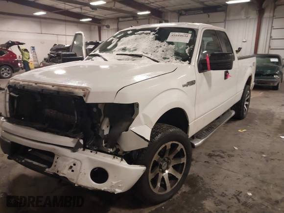 2014 Ford F-150 XL с VIN 1FTEX1EM4EKF52079, выставлен на аукционе IAAI как лот 41644634 с пробегом 152 047 миль миль и . История ставок и продаж доступна на DreamBid. Изображение 17.