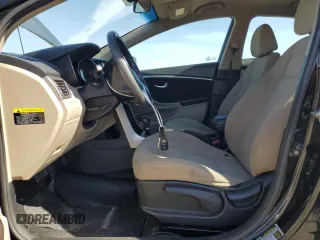 2017 Hyundai Elantra с VIN KMHD35LH6HU349817, выставлен на аукционе Copart как лот 56434445 с пробегом 113 946 миль миль и Списание • Salvage title. История ставок и продаж доступна на DreamBid. Изображение 7.