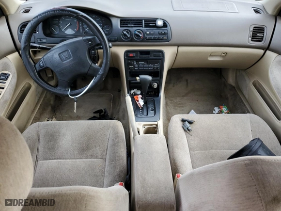 1994 Honda Accord LX w/ABS with VIN JHMCD563XRC104988, listed as a Copart auction lot 85812654 with 139,431 mi miles and Salvage Title. Bid and sale history available at carsss.com. Image 8.