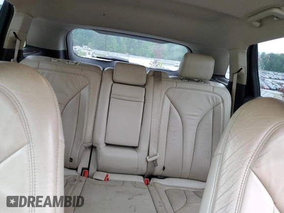 2016 Lincoln MKX Select z VIN 2LMTJ6KR6GBL84027, wystawiony jako Copart lot #54084425 z przebiegiem 122 304 mil mil oraz Szkoda całkowita • Salvage title. Historia ofert i sprzedaży dostępna na DreamBid. Obrazek 10.