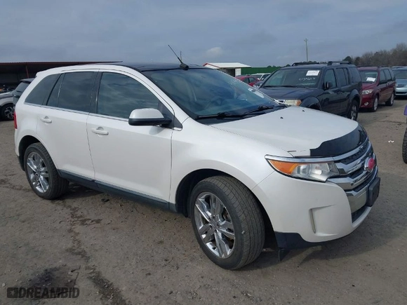 2013 Ford Edge Limited with VIN 2FMDK3KCXDBE23155, listed as a IAAI auction lot 41071952 with 118,670 mi miles. Bid and sale history available at carsss.com. Image 1.