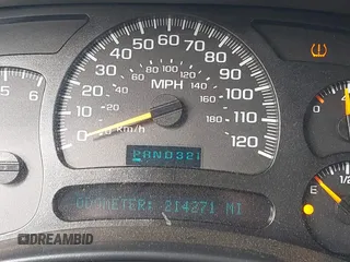 2004 Chevrolet Tahoe LT z VIN 1GNEK13T84J238990, wystawiony jako IAAI lot #42216881 z przebiegiem 214 271 mil mil oraz . Historia ofert i sprzedaży dostępna na DreamBid. Obrazek 7.