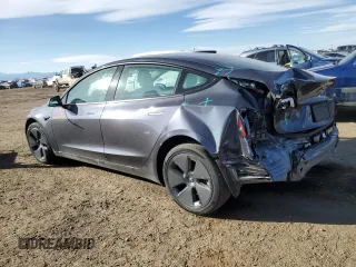 2022 Tesla Model 3 Long Range z VIN 5YJ3E1EB1NF270328, wystawiony jako Copart lot #48076395 z przebiegiem 45 595 mil mil oraz Szkoda całkowita • Salvage title. Historia ofert i sprzedaży dostępna na DreamBid. Obrazek 2.