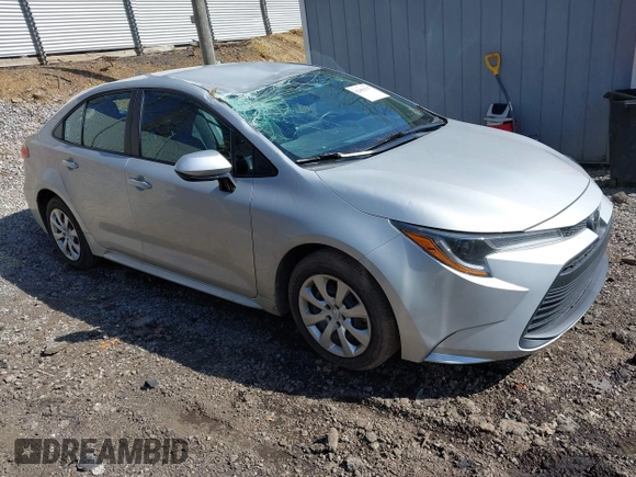 2024 Toyota Corolla LE with VIN 5YFB4MDE4RP153171, listed as a IAAI auction lot 42062717 with 9,558 mi miles and . Bid and sale history available at DreamBid. Image 1.