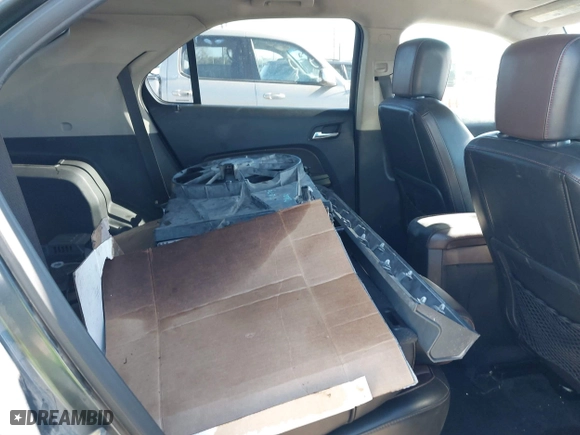2011 Chevrolet Equinox LT w/2LT with VIN 2CNALPEC6B6281797, listed as a IAAI auction lot 40904828 with 189,358 mi miles. Bid and sale history available at carsss.com. Image 8.