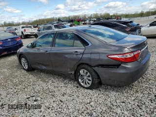 2015 Toyota Camry XLE with VIN 4T4BF1FKXFR453051, listed as a Copart auction lot 49797894 with 154,038 mi miles and Salvage Title. Bid and sale history available at DreamBid. Image 2.