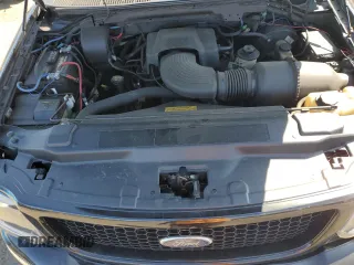 1999 Ford F-150 XL с VIN 2FTRX08L4XCA00426, выставлен на аукционе Copart как лот 68354464 с пробегом 157 539 миль миль и Списание • Salvage title. История ставок и продаж доступна на DreamBid. Изображение 11.