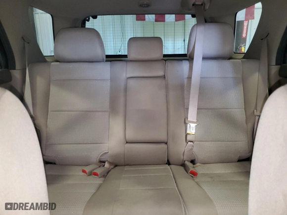2009 Kia Sorento LX with VIN KNDJD735995871407, listed as a Copart auction lot 43912915 with 186,056 mi miles and Salvage Title. Bid and sale history available at carsss.com. Image 10.