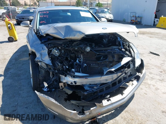 2006 Mercedes-Benz CLS 500 z VIN WDDDJ75X46A059753, wystawiony jako IAAI lot #42335719 z przebiegiem 113 962 mil mil oraz . Historia ofert i sprzedaży dostępna na DreamBid. Obrazek 6.