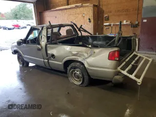 2002 GMC Sonoma SL z VIN 1GTCS145528194662, wystawiony jako Copart lot #72510924 z przebiegiem Nie podano mil oraz Szkody całkowita. Historia ofert i sprzedaży dostępna na DreamBid. Obrazek 2.