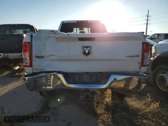 2014 Ram 3500 Laramie with VIN 3C63R3JL9EG169568, listed as a Copart auction lot 42746365 with 237,616 mi miles and Salvage Title. Bid and sale history available at carsss.com. Image 6.