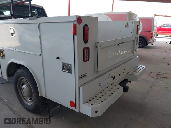 2017 Ford F-250 XL с VIN 1FDBF2A68HED79734, выставлен на аукционе IAAI как лот 42479755 с пробегом 59 208 миль миль и . История ставок и продаж доступна на DreamBid. Изображение 20.