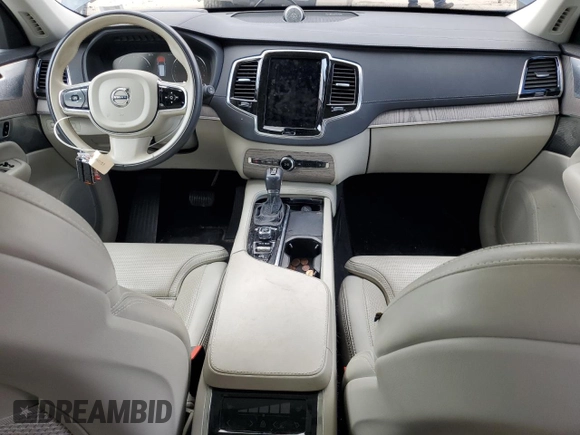 2021 Volvo XC90 Inscription с VIN YV4A221L9M1681162, выставлен на аукционе Copart как лот 56593655 с пробегом 49 393 миль миль и Списание • Salvage title. История ставок и продаж доступна на DreamBid. Изображение 8.