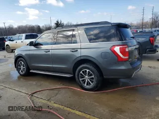 2018 Ford Expedition XLT with VIN 1FMJU1JT6JEA27582, listed as a Copart auction lot 46470825 with 137,861 mi miles and Non Repairable. Bid and sale history available at carsss.com. Image 2.