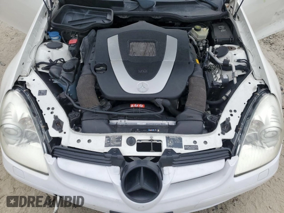 2005 Mercedes-Benz SLK 230/320 with VIN WDBWK56F75F054914, listed as a Copart auction lot 57760195 with 113,151 mi miles and Salvage title. Bid and sale history available at DreamBid. Image 11.