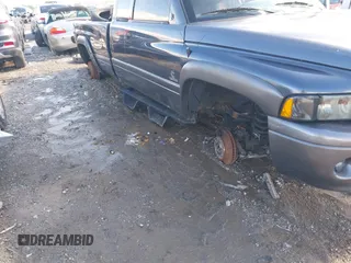 1999 Dodge Ram 2500 with VIN 3B7KF2367XG174415, listed as a IAAI auction lot 41662623 with 260,853 mi miles. Bid and sale history available at carsss.com. Image 6.
