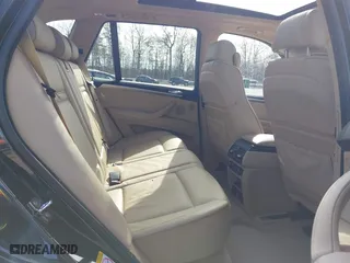 2007 BMW X5 3.0si with VIN 5UXFE43507L011050, listed as a IAAI auction lot 41741678 with 91,758 mi miles. Bid and sale history available at carsss.com. Image 8.