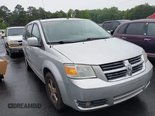 2008 Dodge Grand Caravan SXT z VIN 2D8HN54P58R845275, wystawiony jako IAAI lot #42375637 z przebiegiem 245 274 mil mil oraz . Historia ofert i sprzedaży dostępna na DreamBid. Obrazek 1.