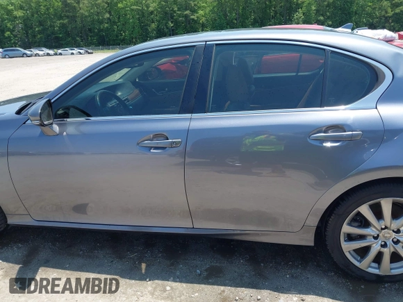 2013 Lexus GS 350 with VIN JTHBE1BL0D5000790, listed as a IAAI auction lot 42414239 with 154,623 mi miles and . Bid and sale history available at DreamBid. Image 14.